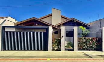 Imagem: Casa à venda na Vila São Luiz em Dourados
