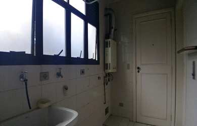 Imagem 12: APARTAMENTO COM 119 M², POSSUI 2 DORMITÓRIOS SENDO UMA SUÍTE E DUAS VAGAS DE GARAGEM