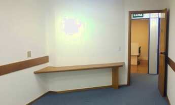 Imagem 4: EXCELENTE LOCALIZAÇÃO CONJUNTO COMERCIAL COM 210 METROS E 04 VAGAS