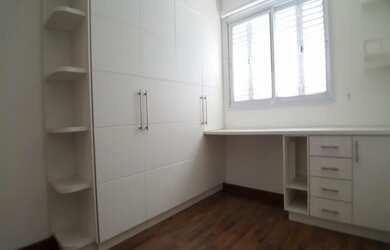 Imagem 6: BELÍSSIMA CASA COM 242 METROS, 3 SUÍTES E 4 VAGAS