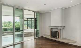 Imagem 4: BELÍSSIMO E AMPLO APARTAMENTO COM 675 METROS, 5 SUÍTE E 5 VAGAS