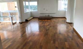 Imagem 2: APARTAMENTO COM 244 METROS, SENDO 04 SUÍTES E 04 VAGAS