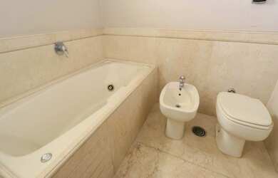 Imagem 15: APARTAMENTO COM 250 METROS, SENDO 04 SUÍTES E 04 VAGAS