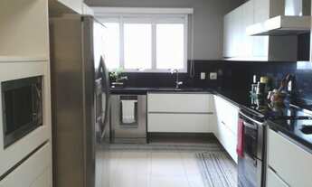 Imagem 6: APARTAMENTO COM 385 METROS, POSSUI 4 SUÍTES E 5 VAGAS