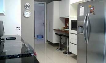 Imagem 7: APARTAMENTO COM 385 METROS, POSSUI 4 SUÍTES E 5 VAGAS