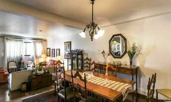 Imagem 2: APARTAMENTO COM 216 METROS, POSSUI 3 SUÍTES E DUAS VAGAS. R$ 2.450.000,00 – MOEMA/SP