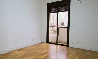 Imagem 3: APARTAMENTO COM 230 METROS, POSSUI 4 SUÍTES E QUATRO VAGAS. R$ 2.800.000,00 – CHÁCARA KLAB