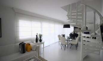 Imagem 2: COBERTURA DUPLEX COM 268 METROS, POSSUI 3 DORMITÓRIOS SENDO UMA SUÍTE E DUAS VAGAS. R$ 3.1