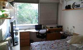 Imagem 6: APARTAMENTO COM 273 METROS, POSSUI 4 DORMITÓRIOS SENDO UMA SUÍTE E TRÊS VAGAS. R$ 2.000.00