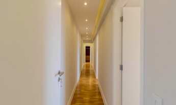 Imagem 6: APARTAMENTO LINDÍSSIMO COM 211 METROS, POSSUI 4 DORMITÓRIOS SENDO DUAS SUÍTE E TRÊS VAGAS