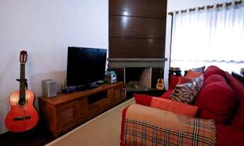 Imagem 6: APARTAMENTO COM 160 METROS, POSSUI 4 DORMITÓRIOS SENDO UMA SUÍTE E TRÊS VAGAS. R$ 650.000