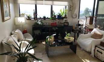 Imagem 3: APARTAMENTO COM 190 METROS, POSSUI 4 DORMITÓRIOS SENDO DUAS SUÍTES E QUATRO VAGAS. R$ 2.33