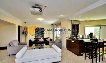 Imagem 4: Apartamento com 336 metros, possui 4 suítes e 5 vagas