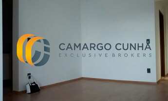 Imagem 2: Apartamento com 72 metros, possui 3 dormitórios sendo uma suíte e duas vagas. R$ 482.000,0