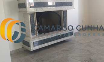 Imagem 3: Apartamento com 152 metros, possui 4 dormitórios sendo duas suítes e três vagas. R$ 700.00