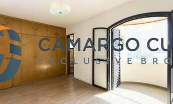 Imagem 5: Apartamento com 181 metros, possui 4 dormitórios sendo duas suítes e duas vagas