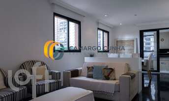 Imagem 3: Apartamento com 165 metros, possui 3 dormitórios sendo duas suítes e três vagas. R$ 960.00