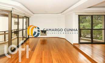 Imagem: Apartamento com 246 metros, possui 3 suítes