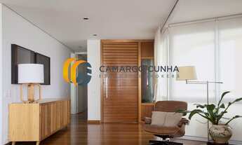 Imagem 3: Apartamento com 210 metros, possui 4 suítes e quatro vagas. R$ 1.300.000,00 ? Panamby/SP