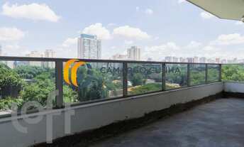 Imagem 5: Apartamento com 327 m², possui 4 suítes e quatro vagas - Brooklin/SP