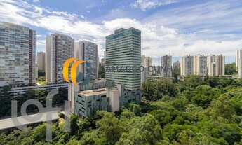 Imagem 7: Apartamento com 87 metros, possui 3 dormitórios sendo uma suíte e duas vagas. R$ 850.000,0