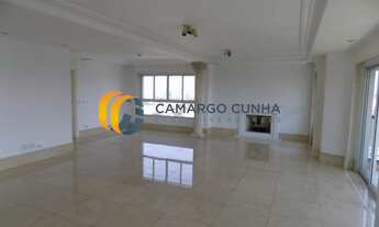 Imagem 4: Cobertura duplex com 600 m², possui 4 suítes e quatro vagas - Moema/SP