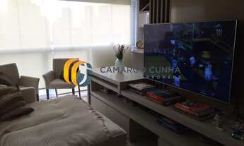 Imagem 2: Apartamento com 72 metros, possui 2 dormitórios sendo uma suíte e uma vaga. R$ 745.000,00