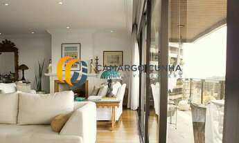 Imagem 2: Apartamento com 306 metros, possui 4 dormitórios sendo três suítes e três vagas. R$ 3.800