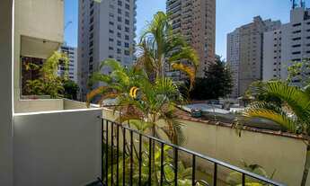 Imagem 6: Apartamento com 113 metros, possui 2 suítes e duas vagas. R$ 1.400.000,00 ? Moema/SP