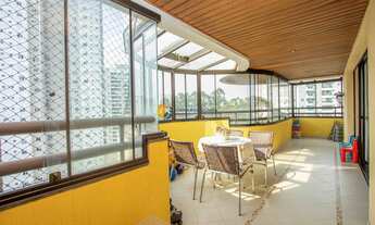 Imagem: Apartamento com 175 metros, possui 4 dormitórios