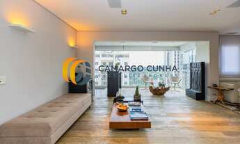 Imagem 5: Apartamento com 105 metros, possui 2 dormitórios sendo uma suíte e duas vagas. R$ 1.729.00