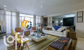 Imagem 3: Apartamento com 301 m², possui 2 suítes e duas vagas - Jardim Europa/SP