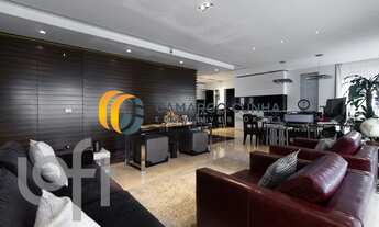 Imagem 2: Apartamento com 270 m², possui 2 suítes e quatro vagas - Pinheiros/SP