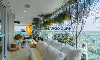 Imagem: Apartamento com 270 m², possui 2 suítes