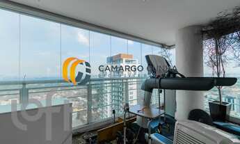 Imagem 6: Apartamento com 270 m², possui 2 suítes e quatro vagas - Pinheiros/SP