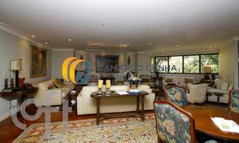 Imagem 2: Apartamento com 300 m², possui 3 dormitórios sendo duas suítes e duas vagas - Vila Madalen