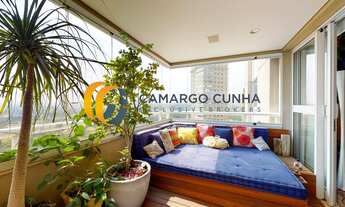 Imagem 5: Apartamento com 376 m², possui 3 suítes e cinco vagas - Alto De Pinheiros/SP