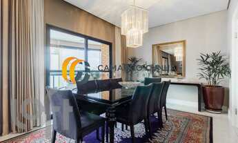 Imagem 4: Cobertura com 240 m², possui 4 suítes e seis vagas - Moema/SP