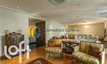 Imagem 3: Apartamento com 313 m², possui 3 suítes e seis vagas - Campo Belo/SP