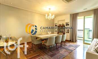 Imagem 5: Apartamento com 313 m², possui 3 suítes e seis vagas - Campo Belo/SP