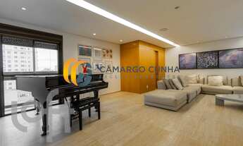 Imagem 7: Apartamento duplex com 230 m², possui 4 dormitórios sendo três suítes e quatro vagas - Jar