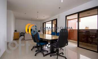 Imagem 4: Apartamento com 208 m², possui 4 suítes e quatro vagas - Vila Mariana/SP