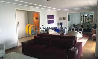 Imagem 2: Apartamento com 285 m², possui 4 suítes e quatro vagas - Campo Belo/SP