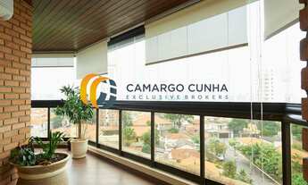 Imagem 6: Apartamento com 276 m², possui 2 suítes e três vagas - Campo Belo/SP