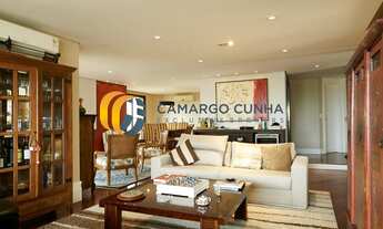 Imagem 2: Apartamento com 276 m², possui 2 suítes e três vagas - Campo Belo/SP