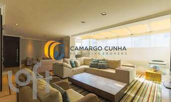 Imagem 2: Cobertura duplex com 320 m², possui 4 dormitórios sendo duas suítes e duas vagas - Itaim B