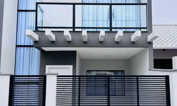 Imagem: Sobrado Mobiliado e Averbado na Armação!