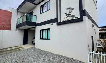 Imagem: Lindíssimo sobrado em Penha/SC!