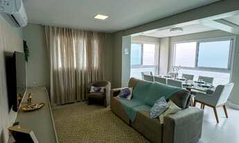 Imagem 2: Seu Paraíso à Beira-Mar Espera por Você!