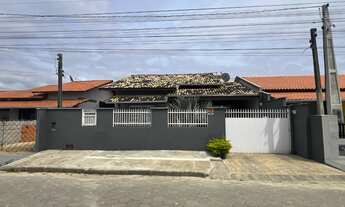 Imagem: Belíssima casa no Centro de Penha/SC!!
